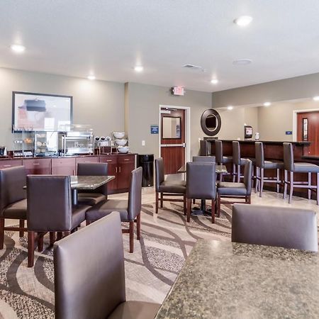 Cobblestone Inn & Suites - Holdrege Bagian luar foto