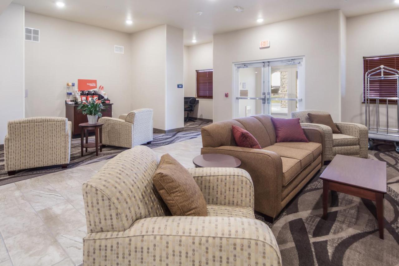 Cobblestone Inn & Suites - Holdrege Bagian luar foto