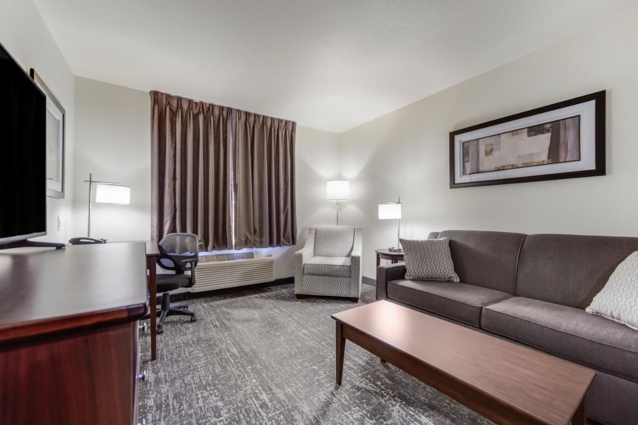 Cobblestone Inn & Suites - Holdrege Bagian luar foto