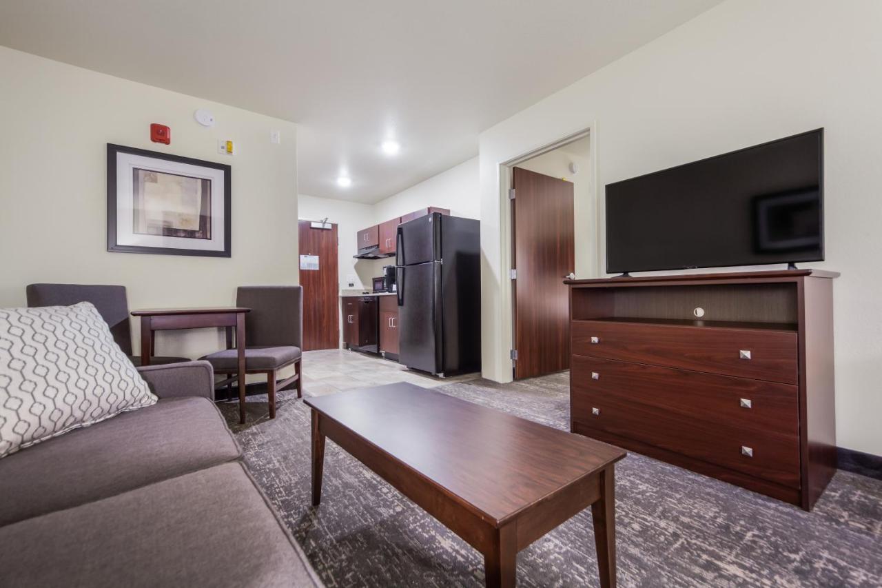 Cobblestone Inn & Suites - Holdrege Bagian luar foto